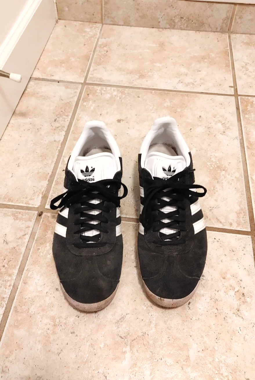 Adidas Gazelle Shoes size 8.5 - photo 4
