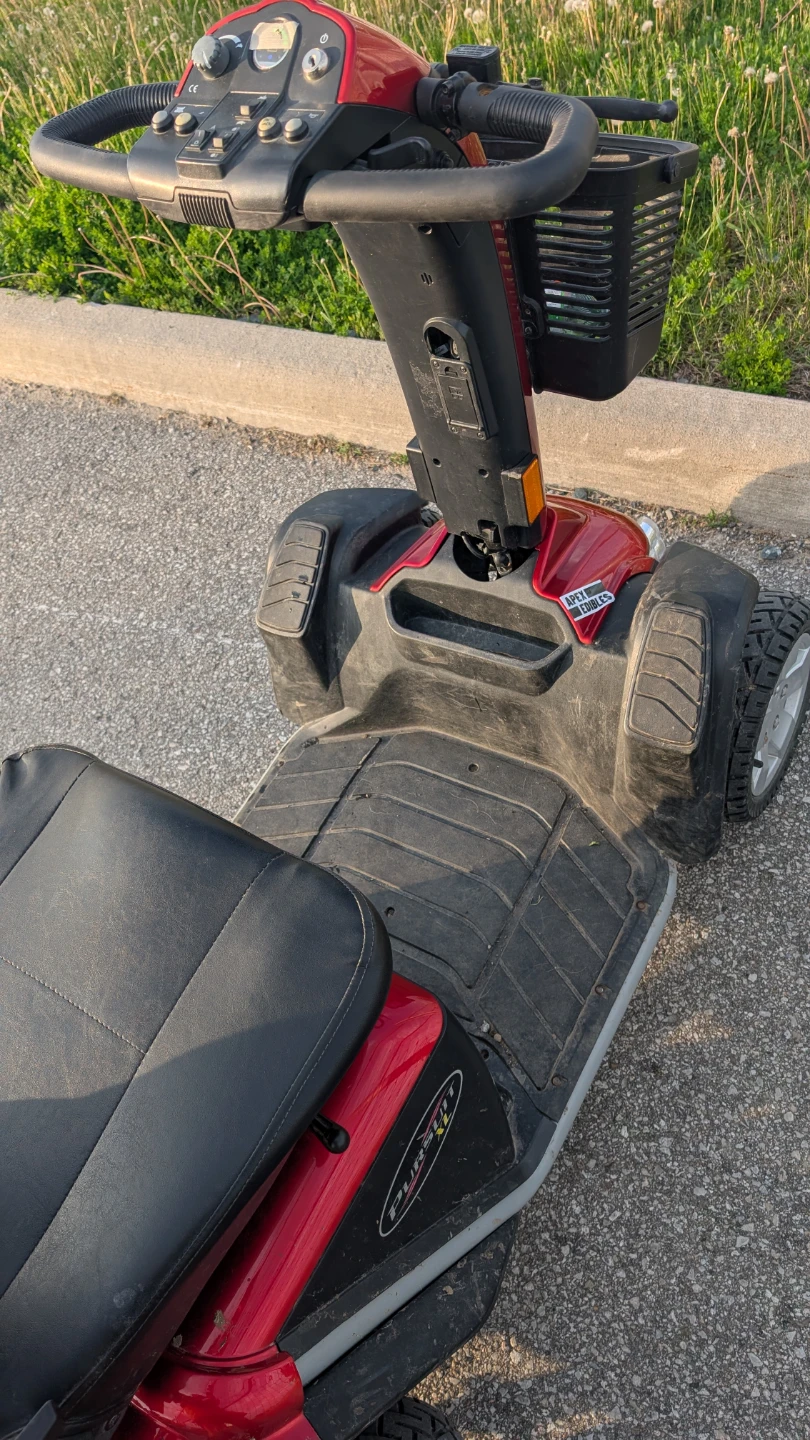 Pride Pursuit XL scooter - photo 3