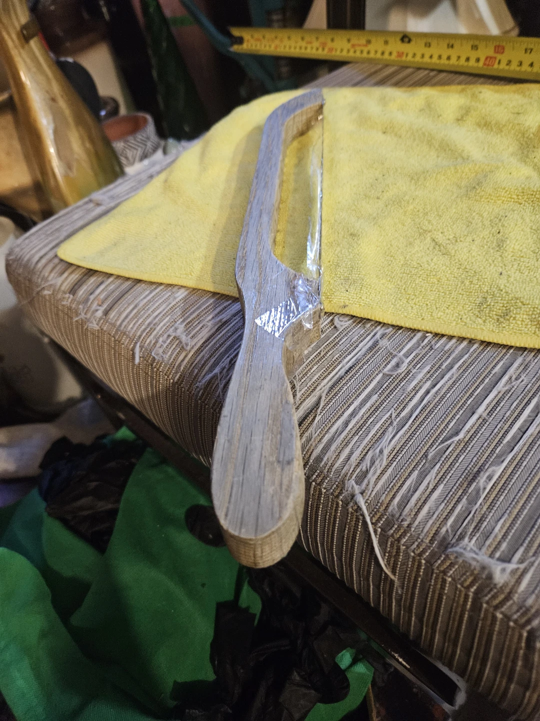 Vintage Serrated Bread Knife with Wooden Handle - photo 2
