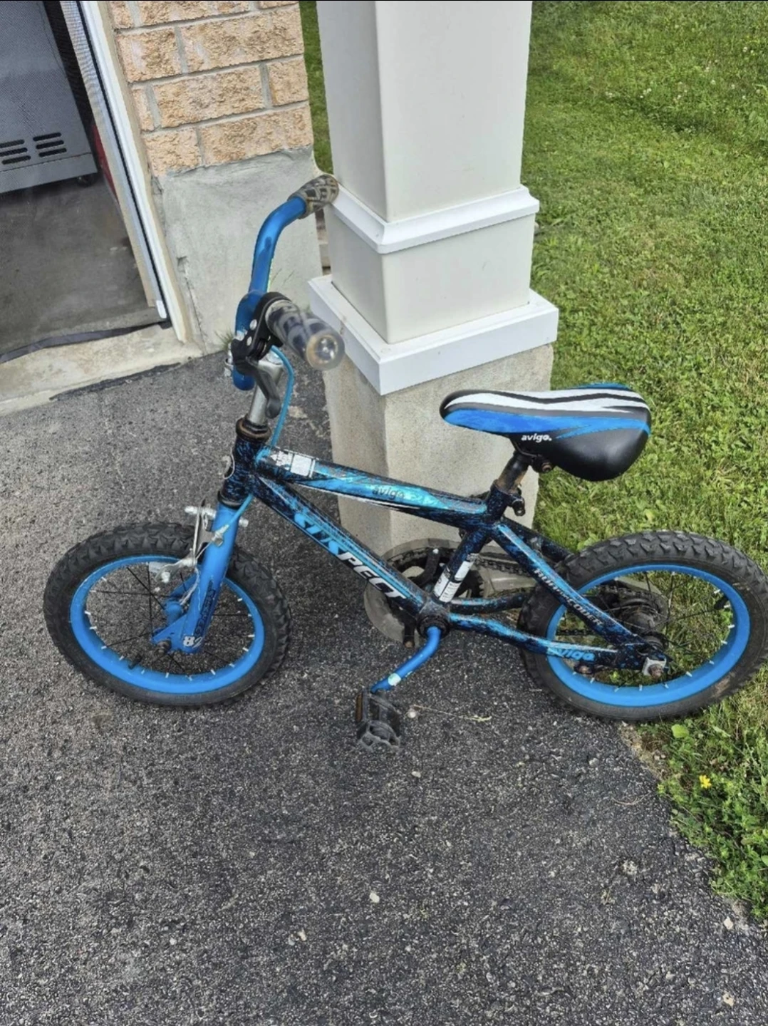 Kids Blue Avigo BMX Bike