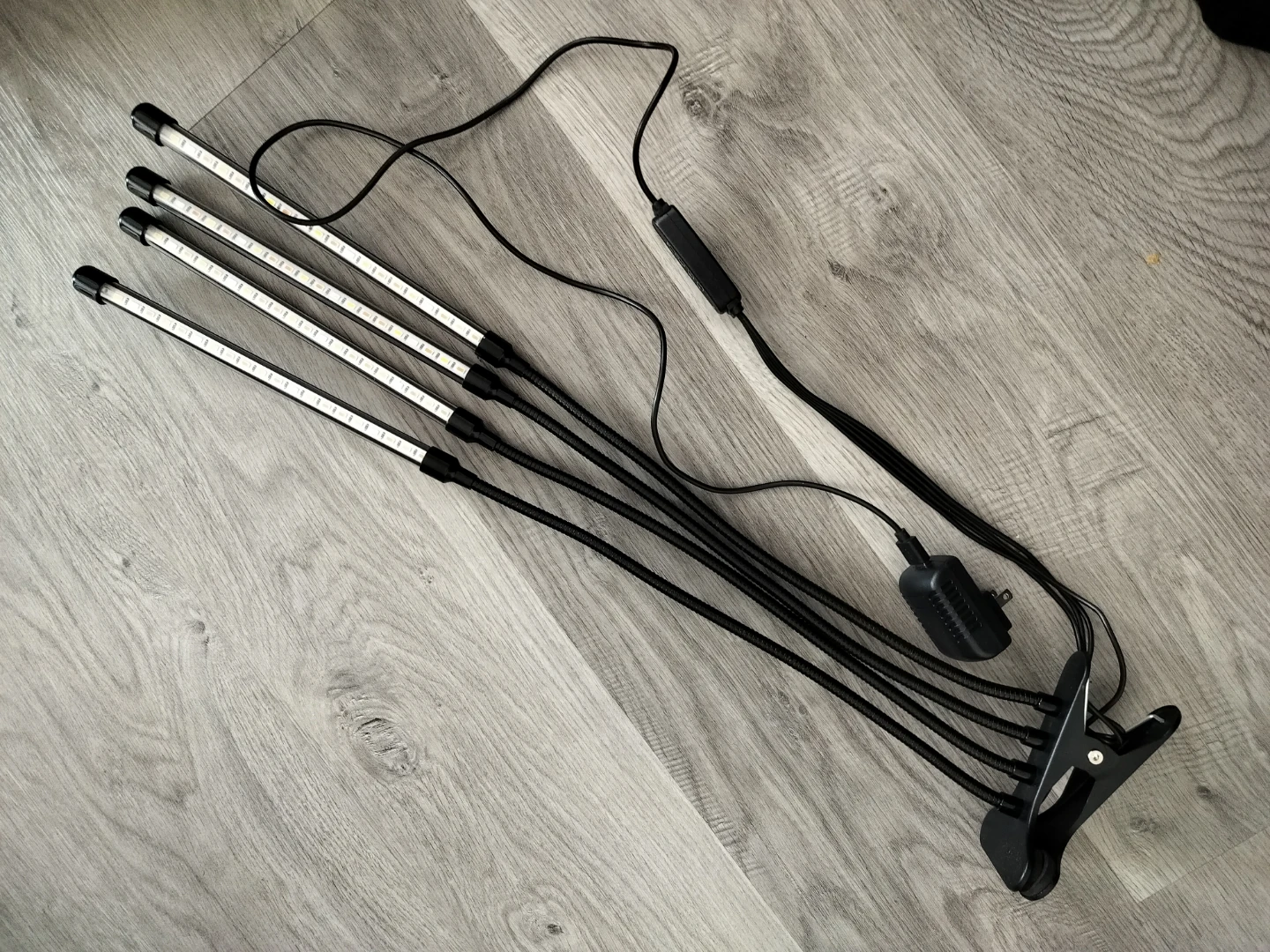 4-Head LED Grow Light
