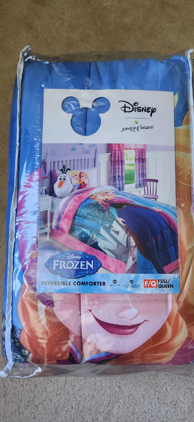 Disney Frozen Reversible Comforter Full/Queen