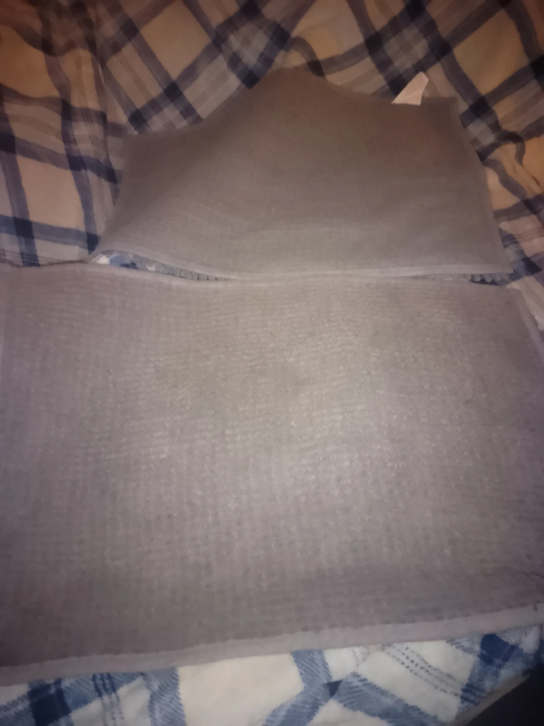 Grey textured cushion carpets - photo 2