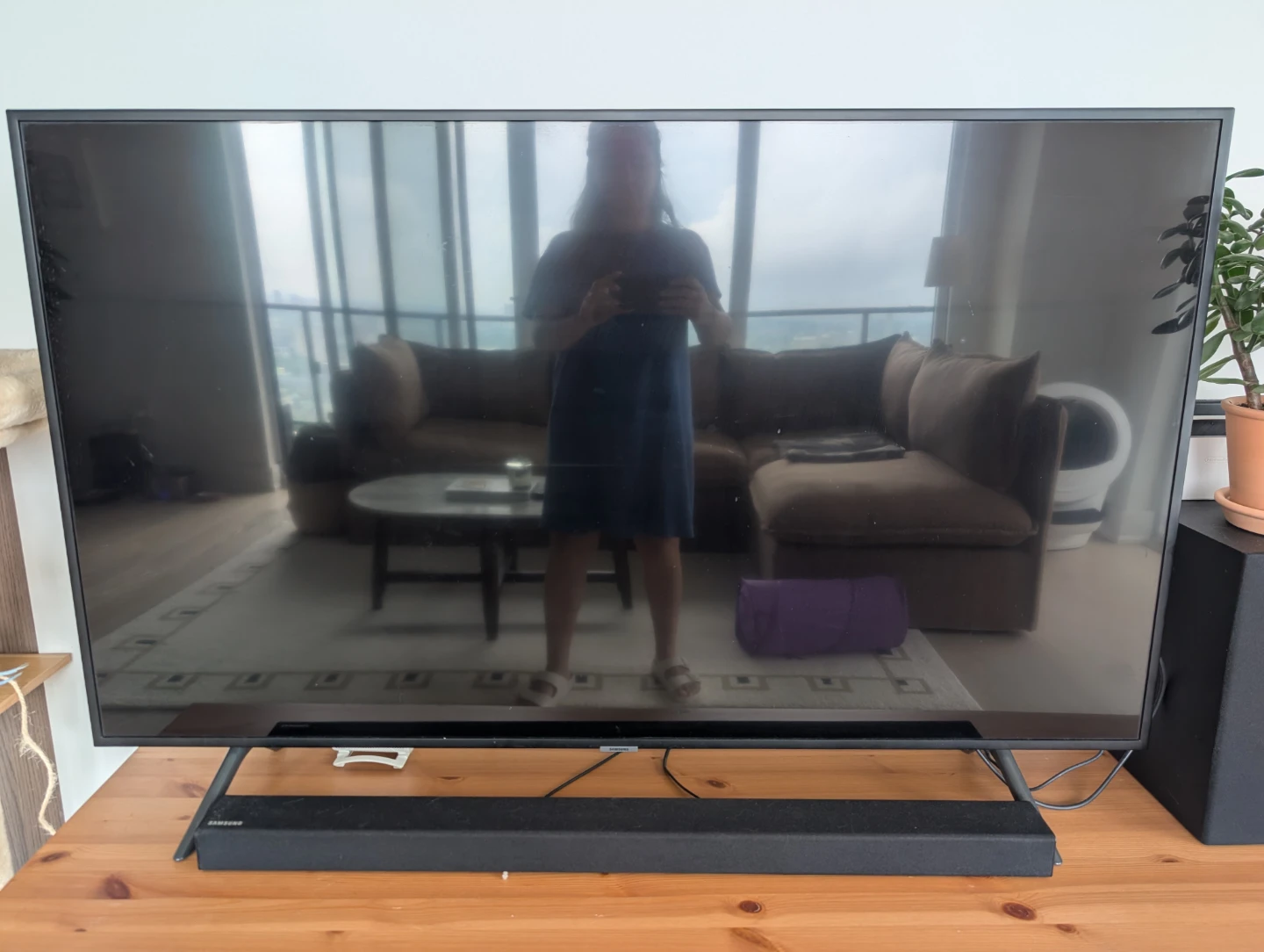 Samsung 55-inch Smart TV