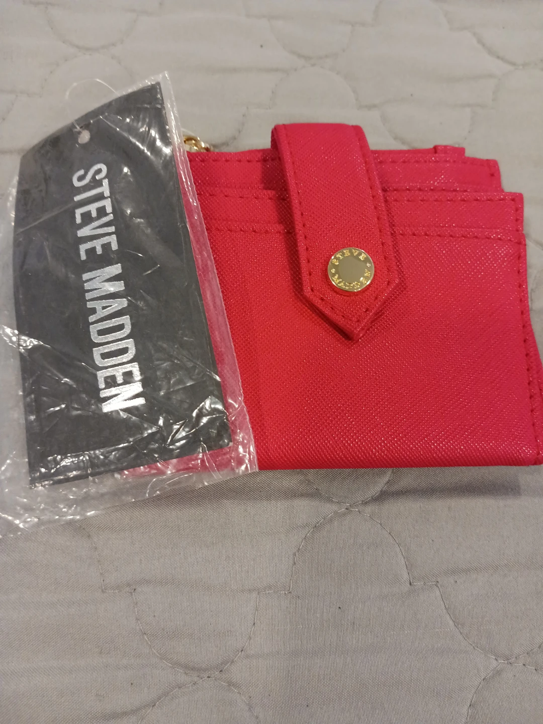 Steve Madden Red Card Holder