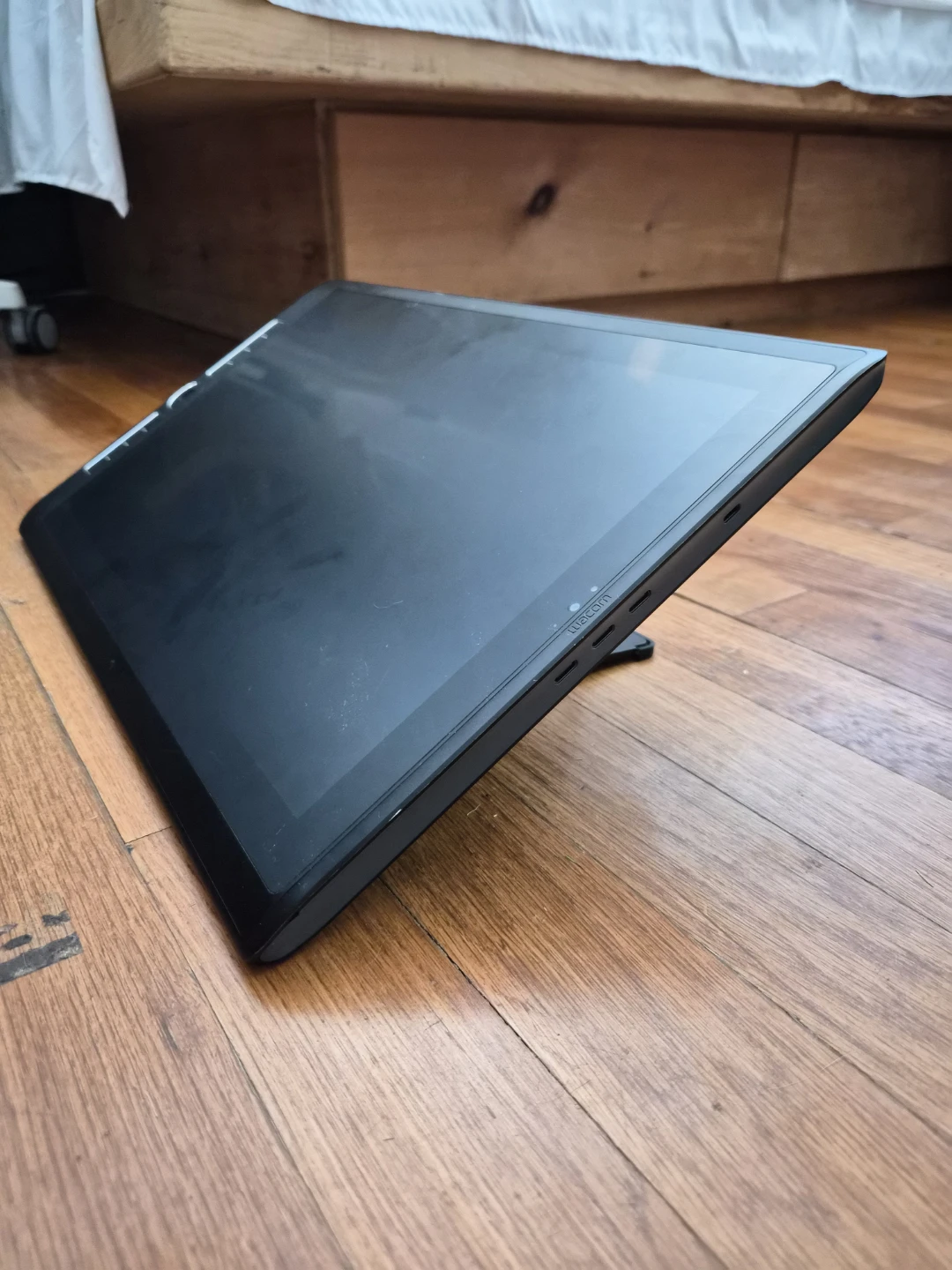 Wacom MobileStudio Pro 16"