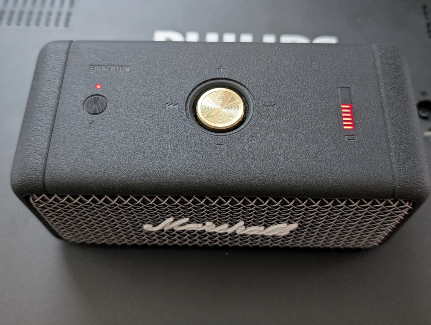 Marshall Emberton (1st Gen) portable Bluetooth speaker - photo 2