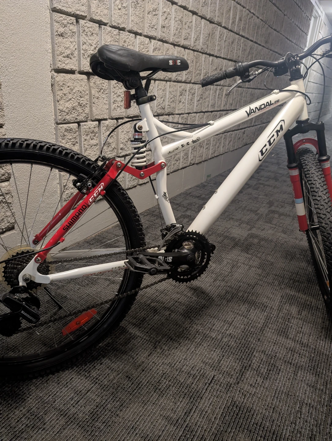 CCM Vandal 26" Mountain Bike - photo 3