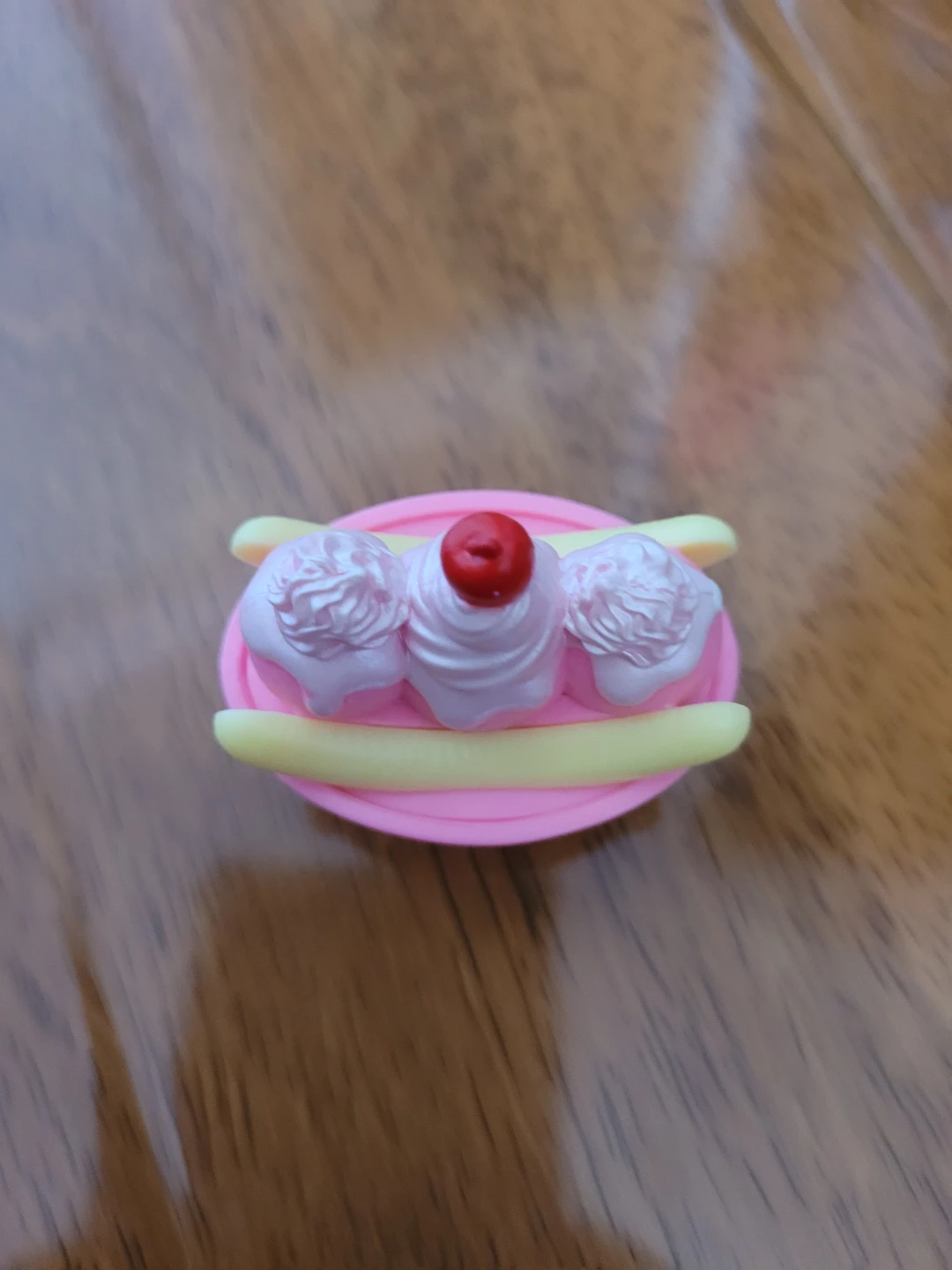 Miniature Banana Split Toy - photo 3