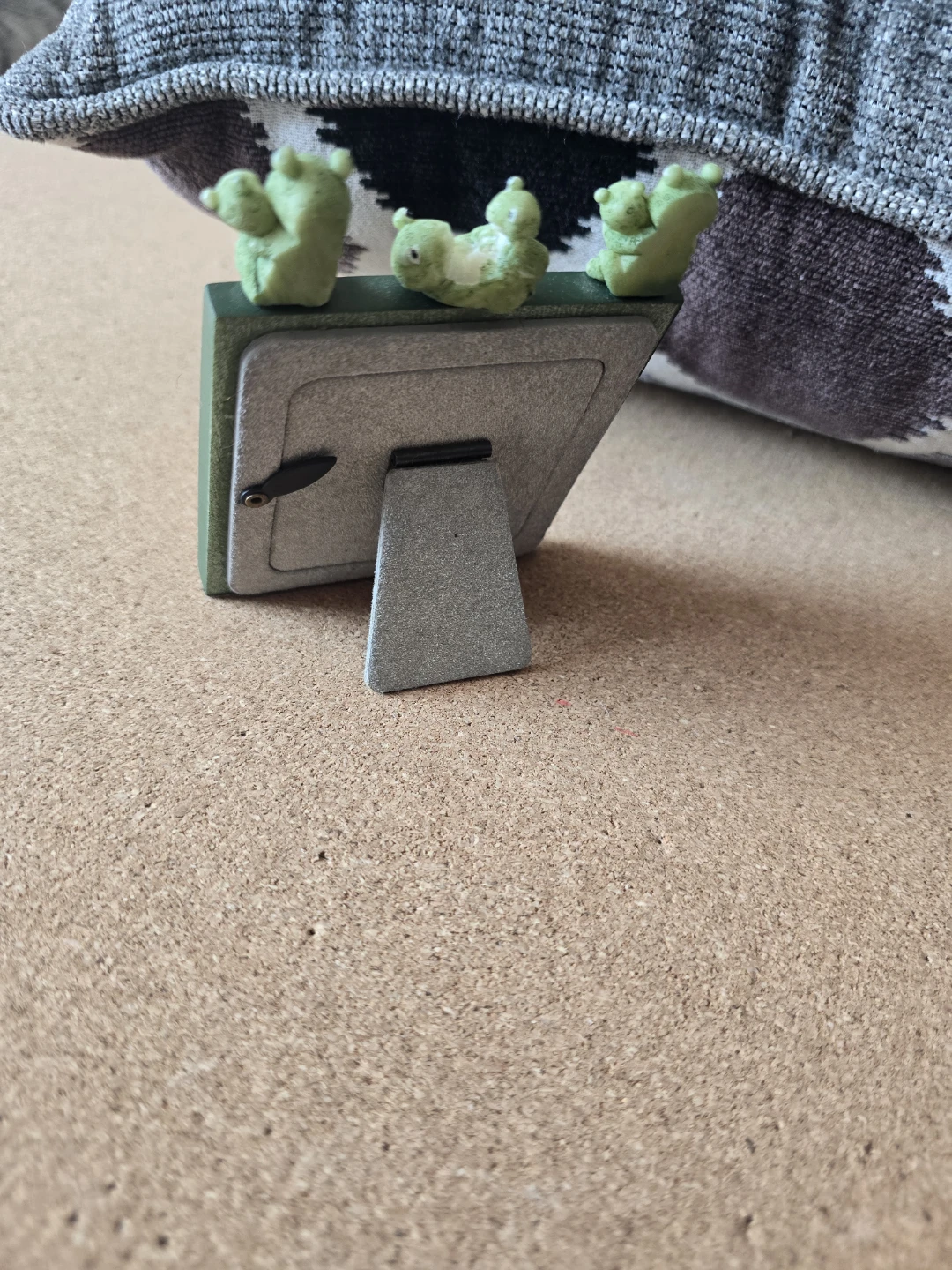 Decorative Frog Picture Frame - photo 2
