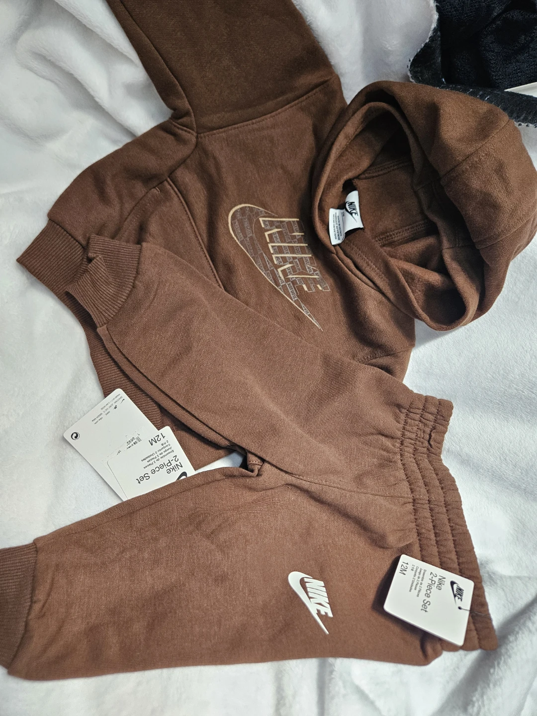 Nike Toddler 2-Piece Hoodie and Pants Set - Brown - photo 2