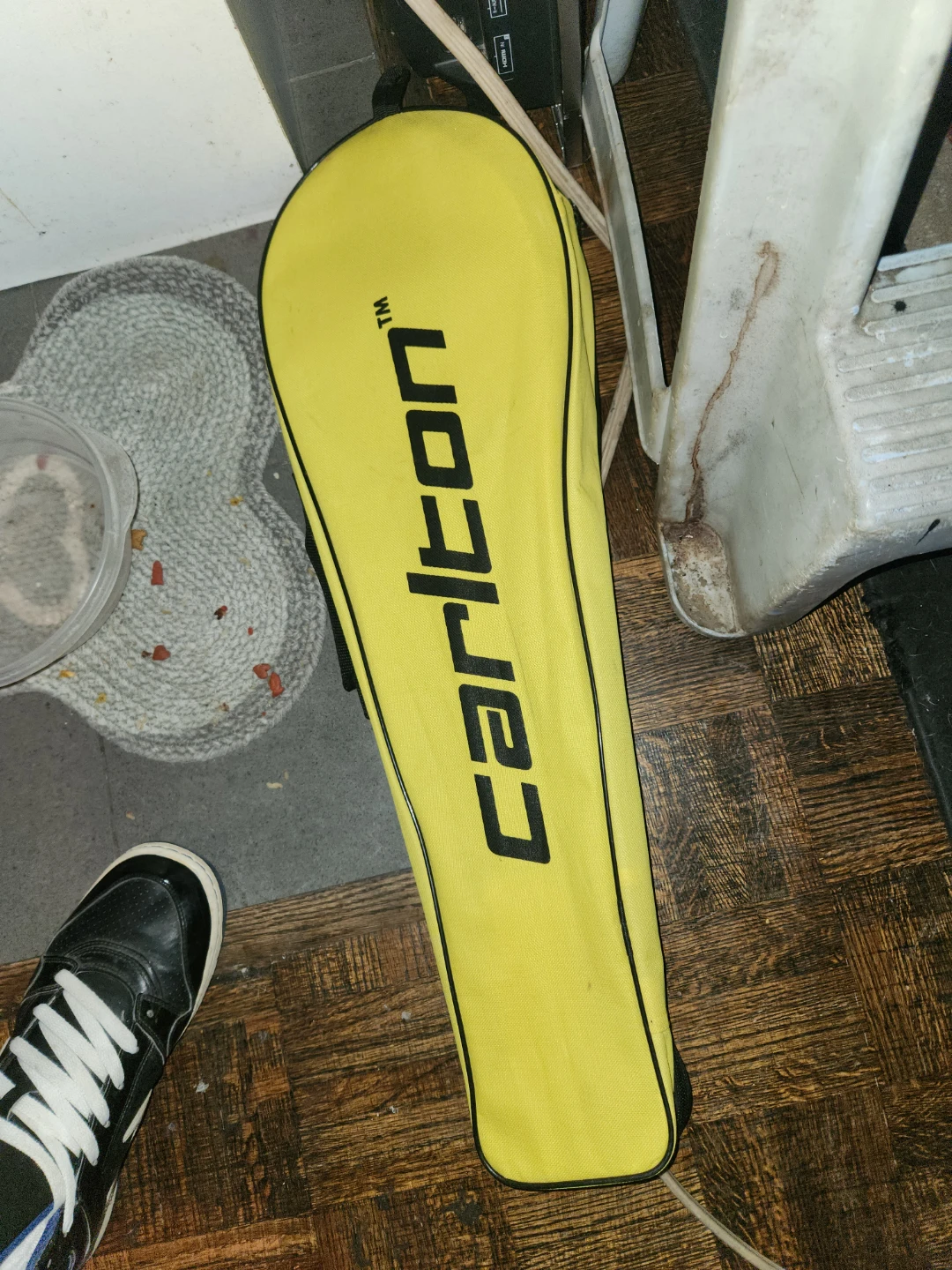 Carlton Badminton Racquet Set with Shuttlecocks