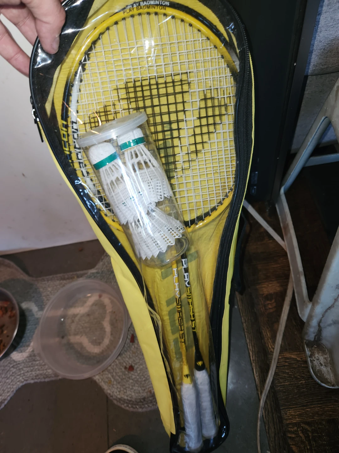 Carlton Badminton Racquet Set with Shuttlecocks - photo 3