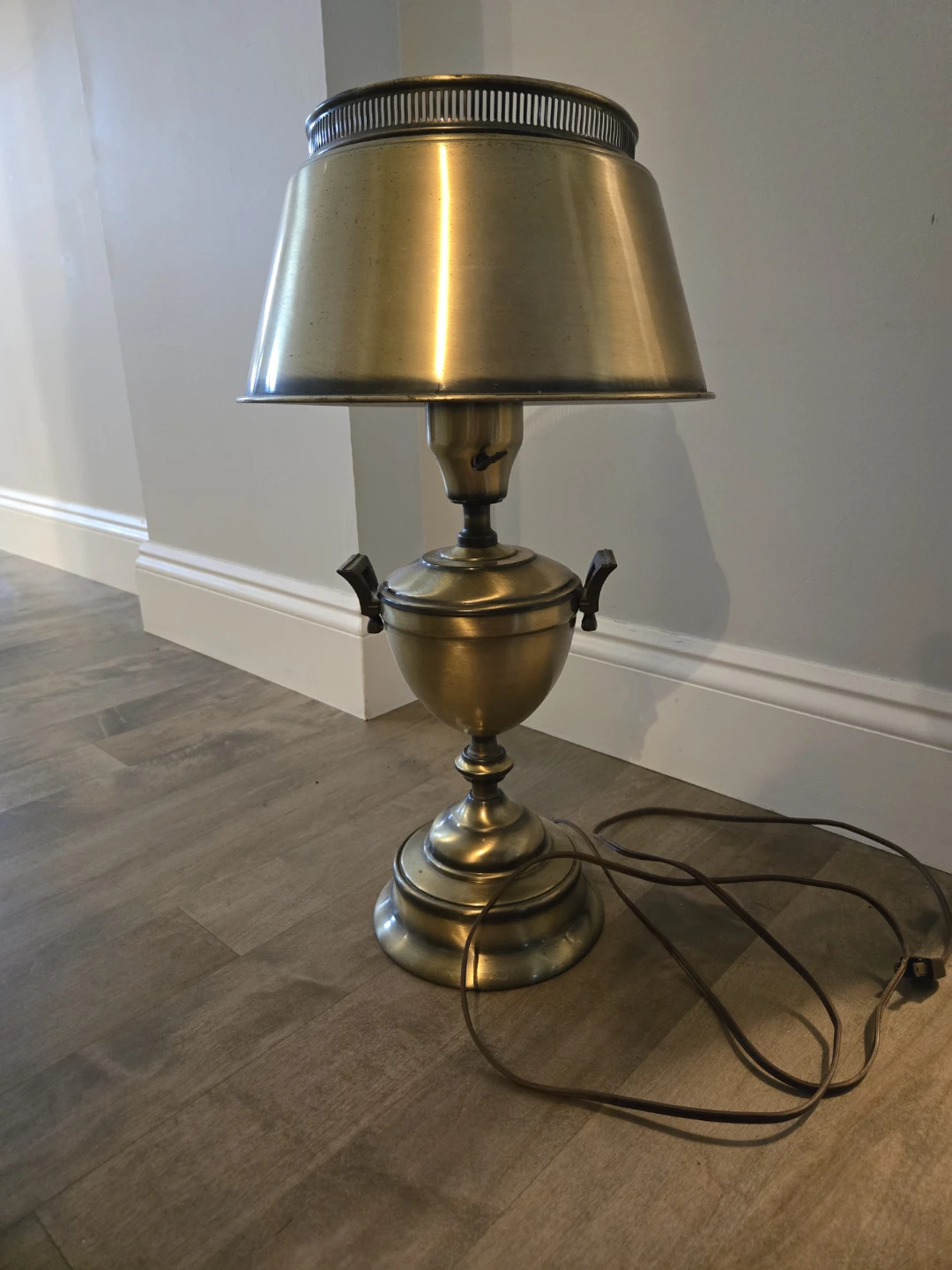 Vintage Brass Table Lamp
