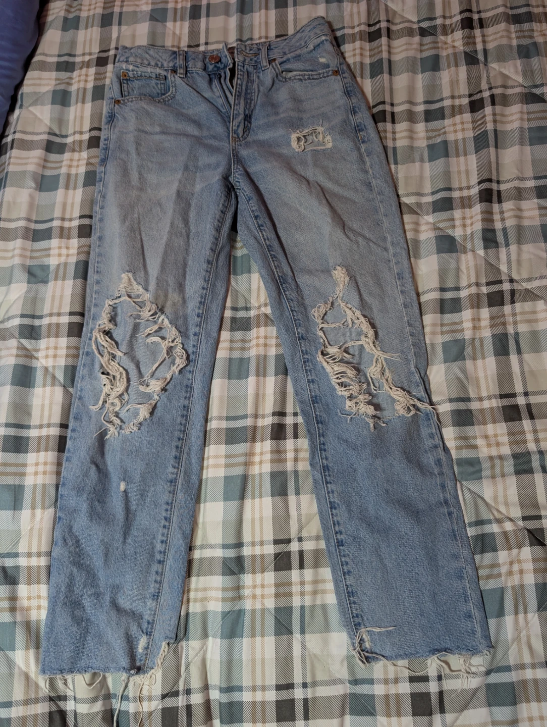 High Waisted Light Wash Garage jeans