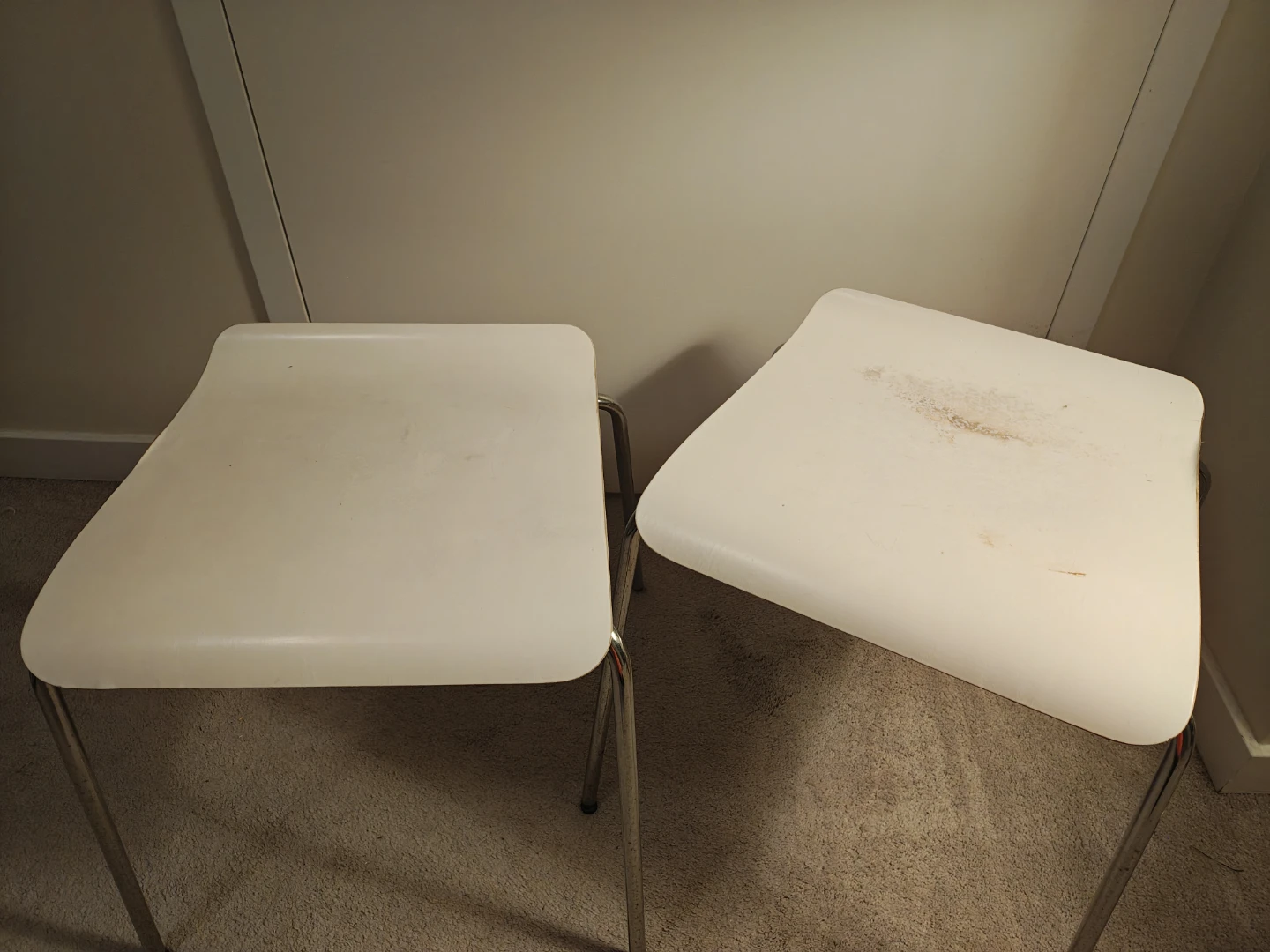 Set of 2 White Stacking Stools - photo 3