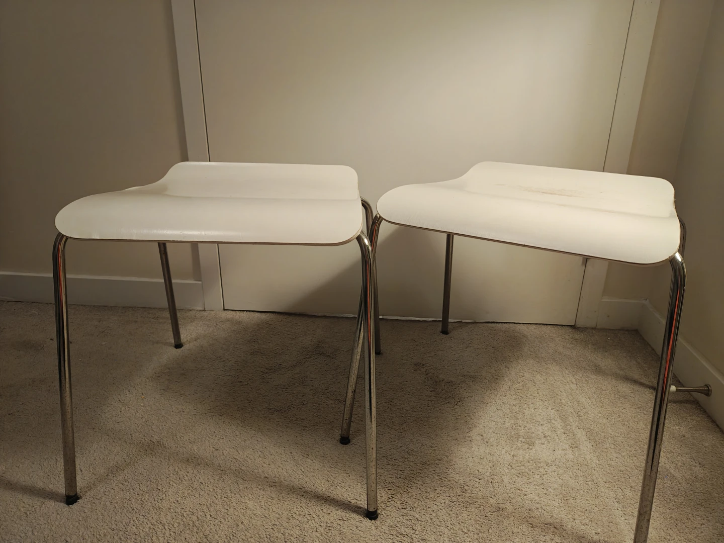 Set of 2 White Stacking Stools