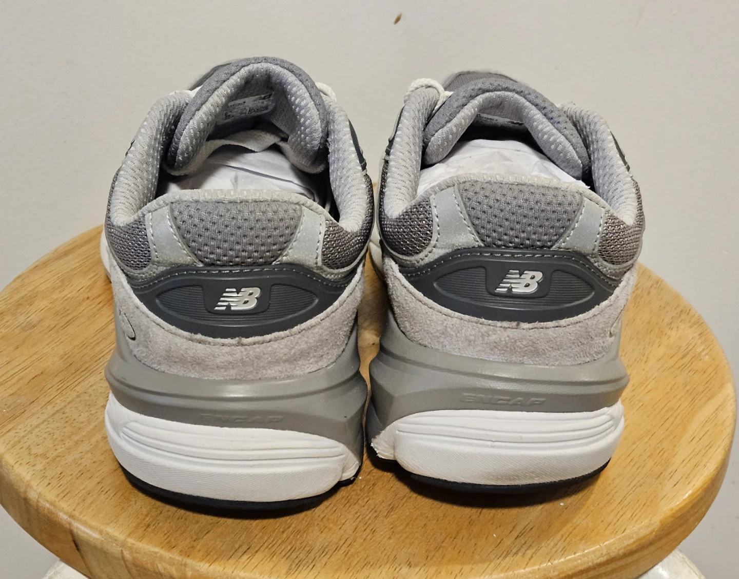 New Balance 990v6 Grey Running Shoes - photo 3