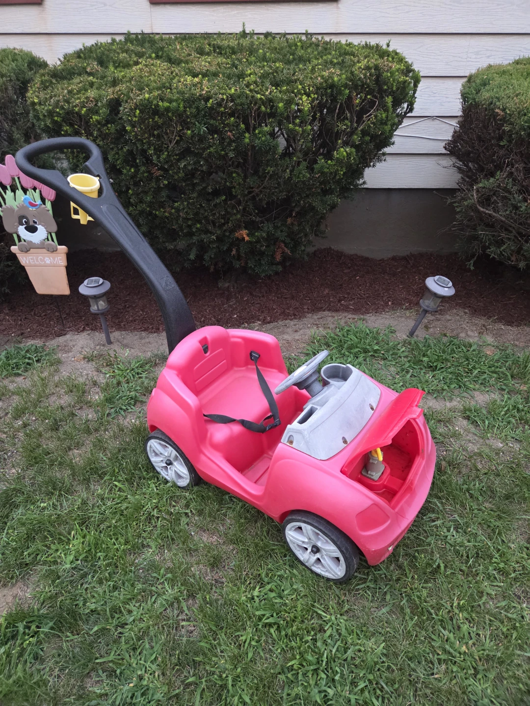 Little Tikes Cozy Coupe Ride-On Toy Car - photo 4