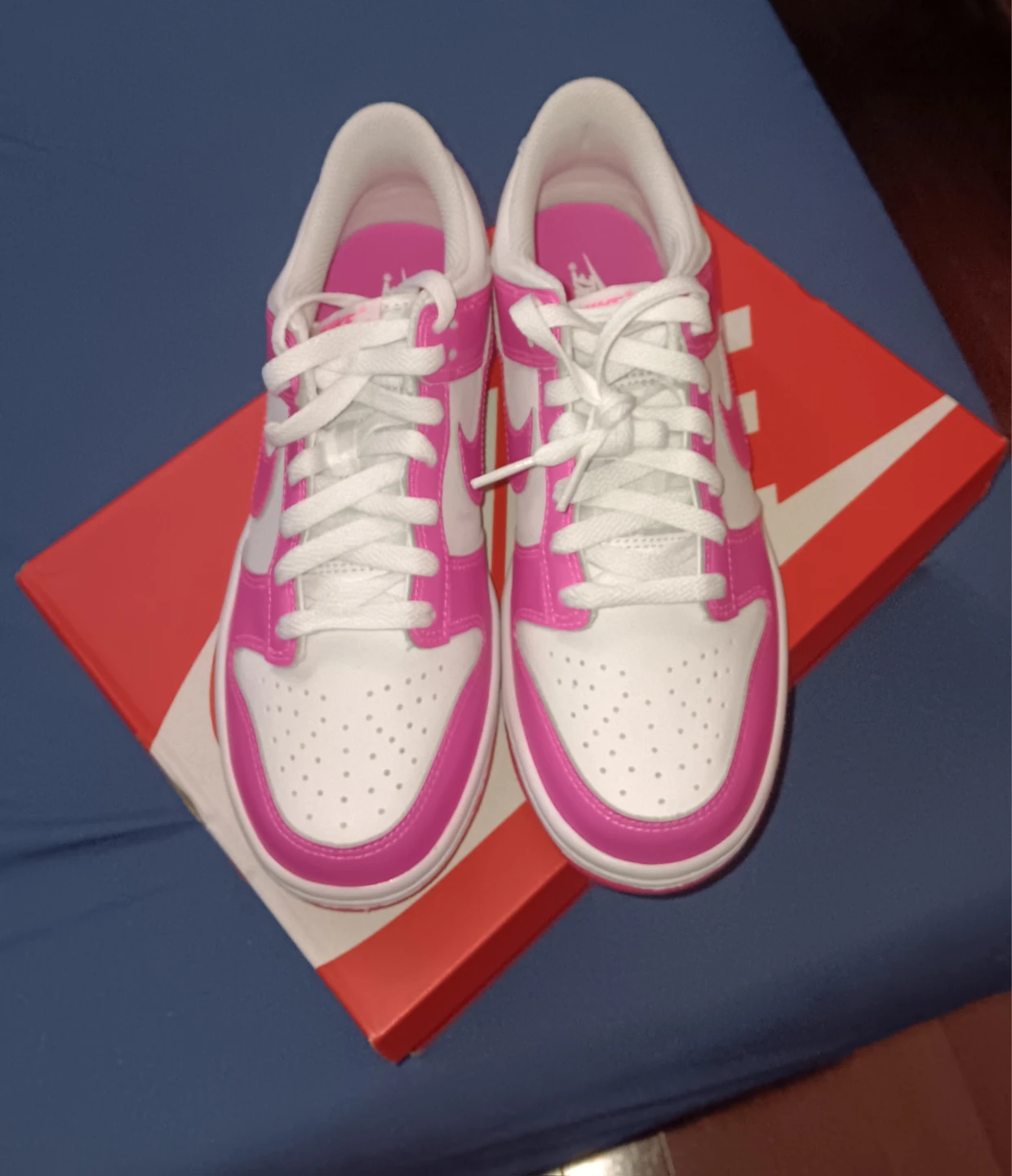 Nike Dunk Low (GS) Pink and White Sneakers - photo 2