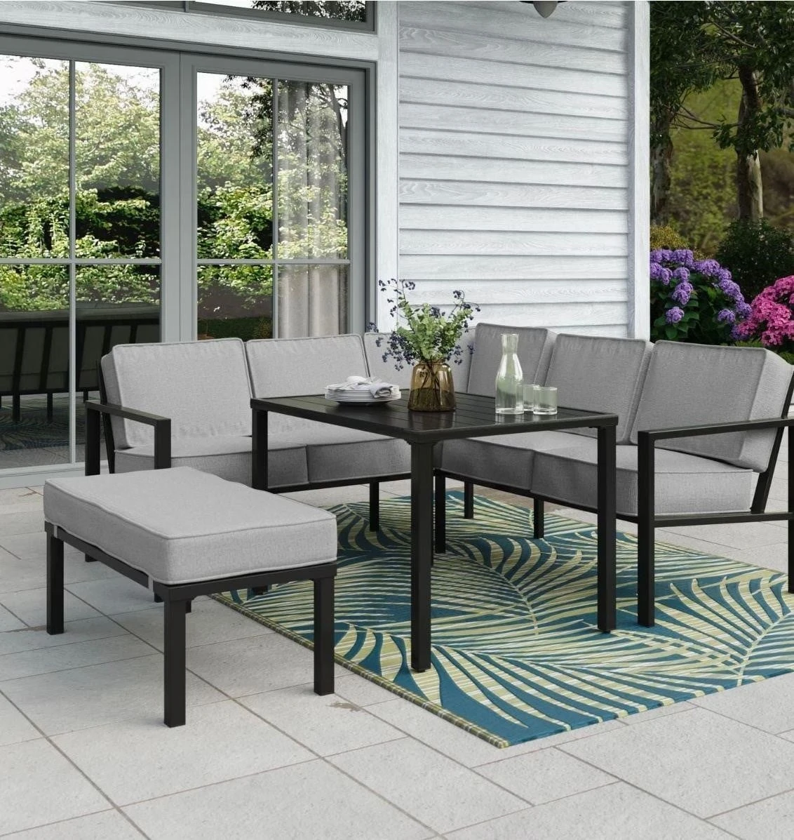 NEW patio sectional set