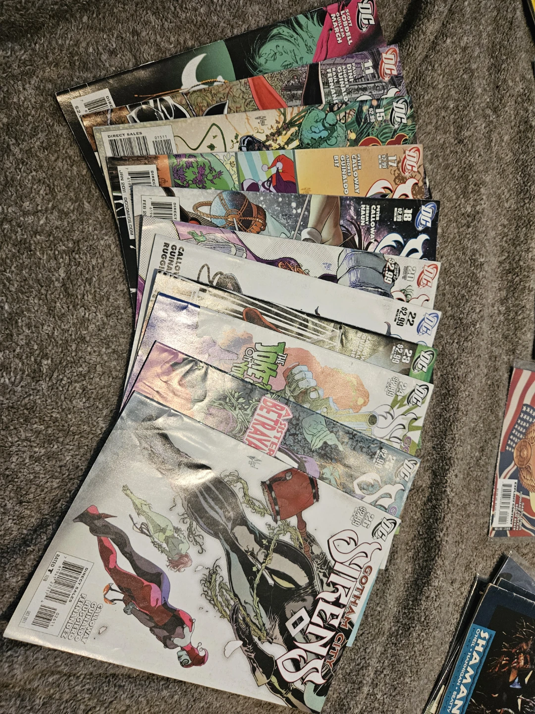 Gotham City Sirens Comic Book Lot