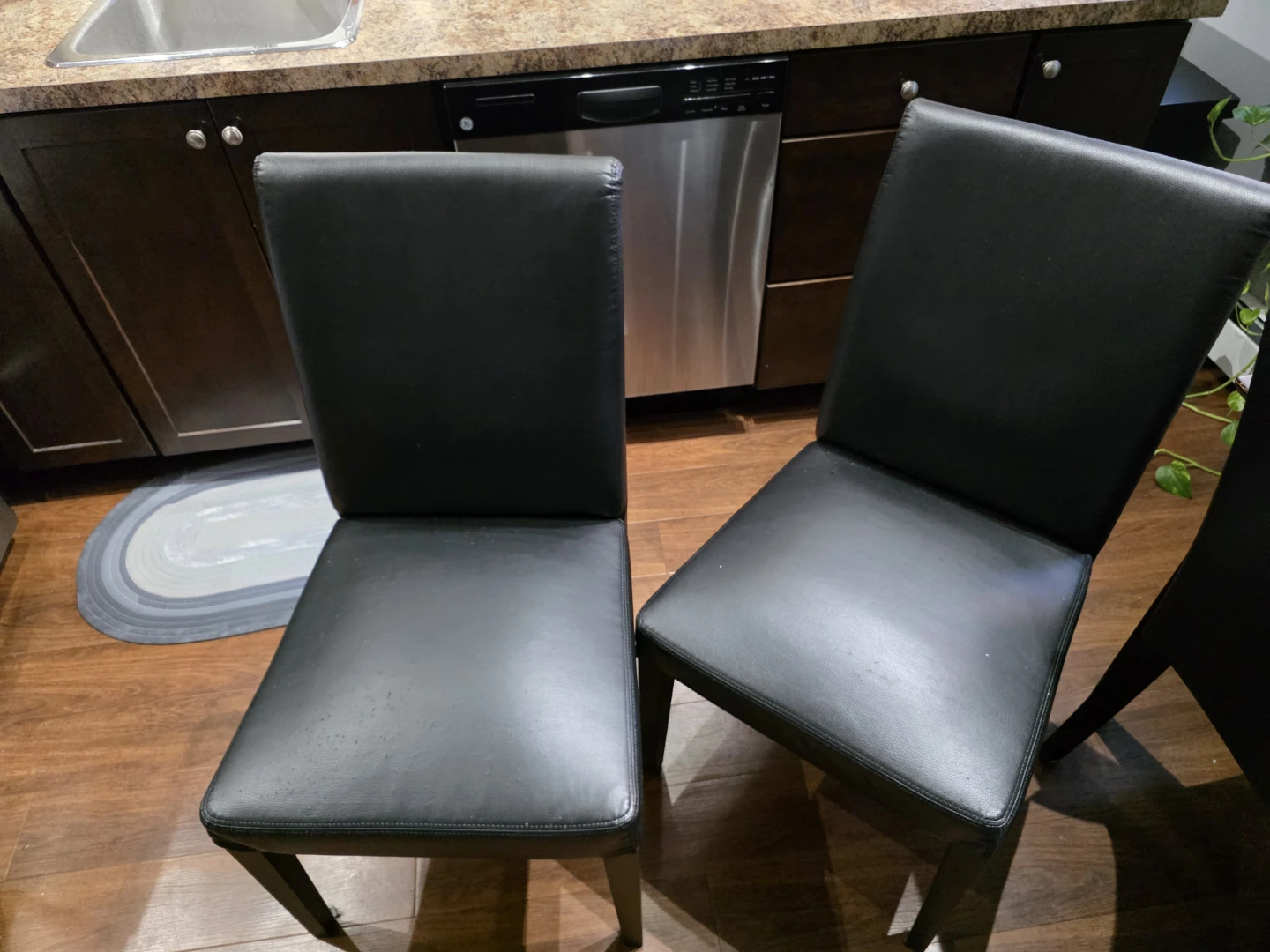 IKEA HENRIKSDAL Chairs