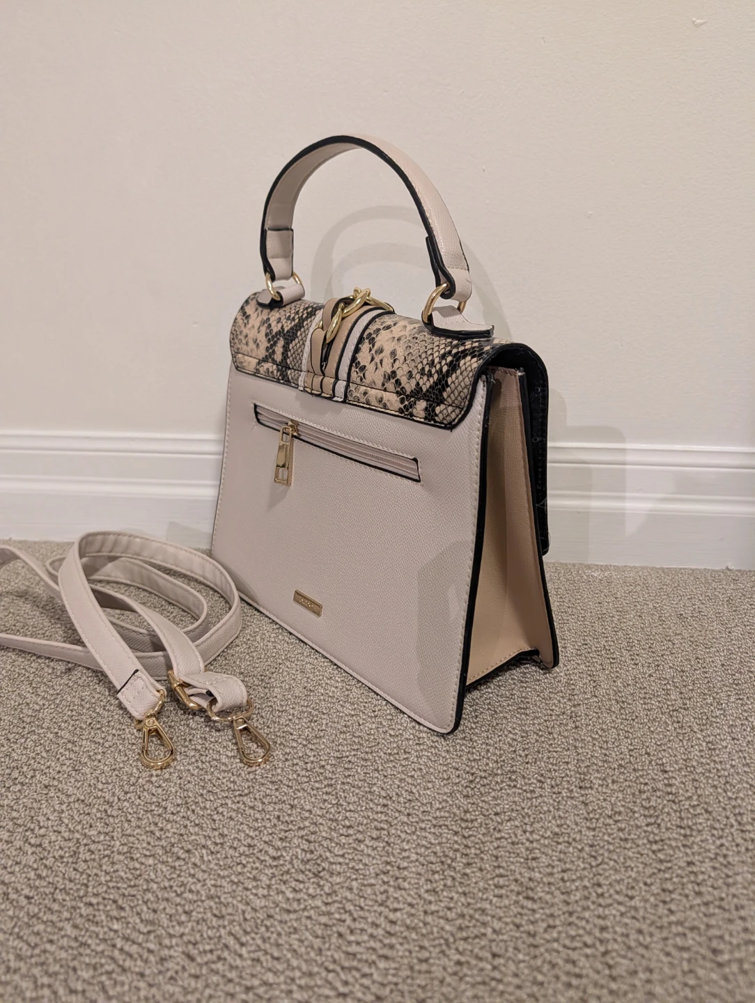 Women's Top Handle Handbag with Snake Print Detail - photo 2