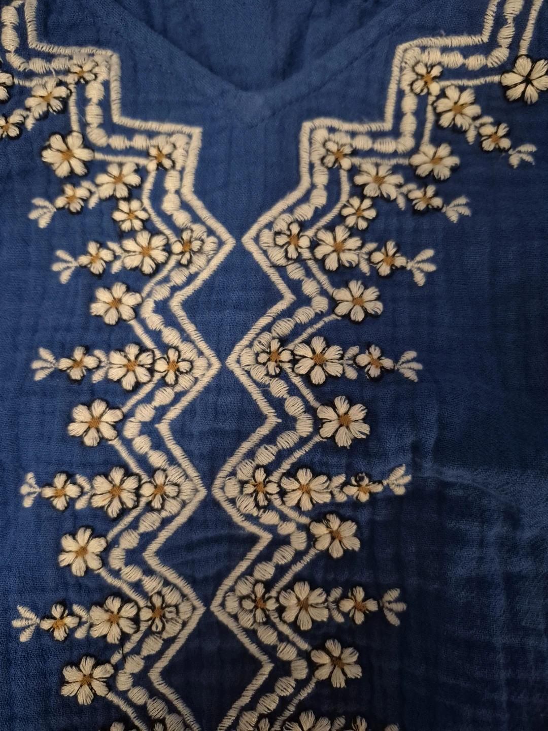 Zara kids blue embroidered Blouse,Size 9 yrs - photo 4
