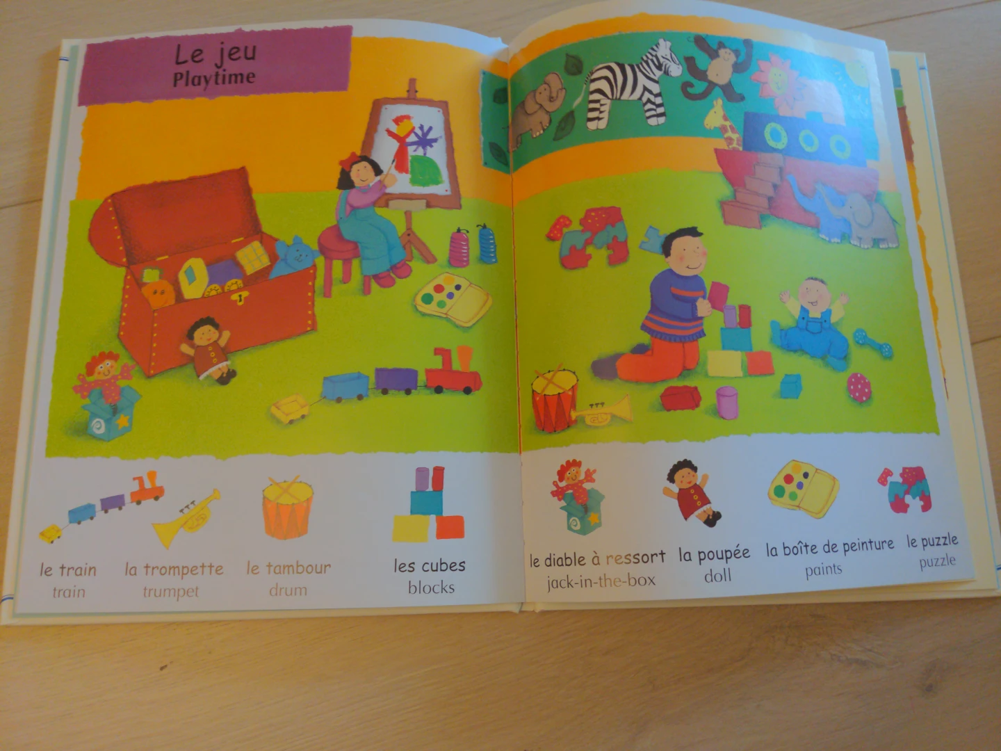 Mes 100 Premiers Mots Français-Anglais Children's Book - photo 4