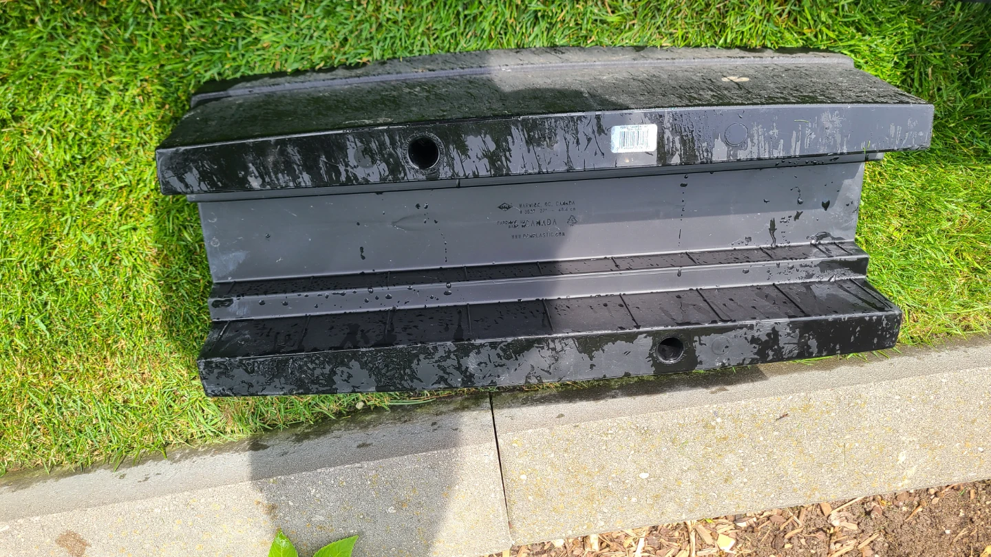 Plastic DCN 27" Rail Planter Box - photo 4