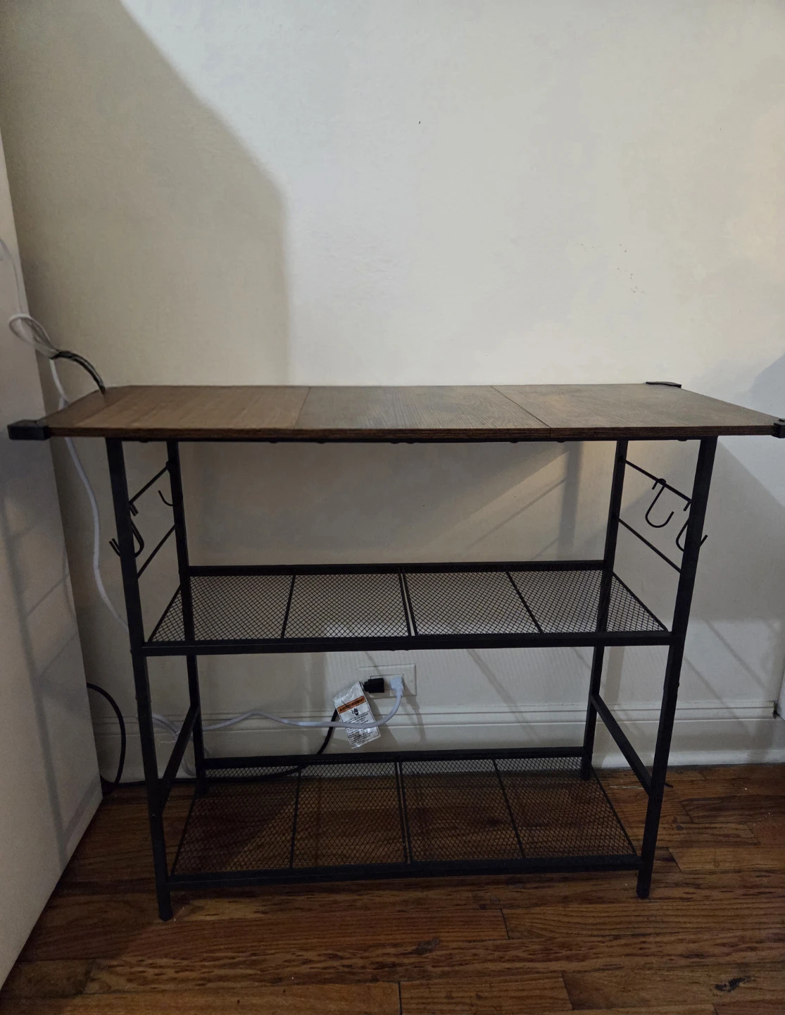 FREE Kitchen island with 3 shelves