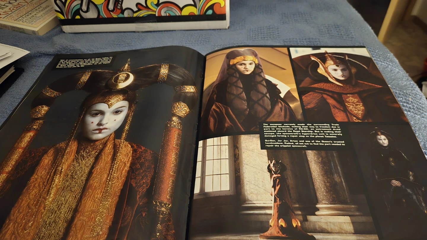 Star wars Episode 1 picture book. - photo 3