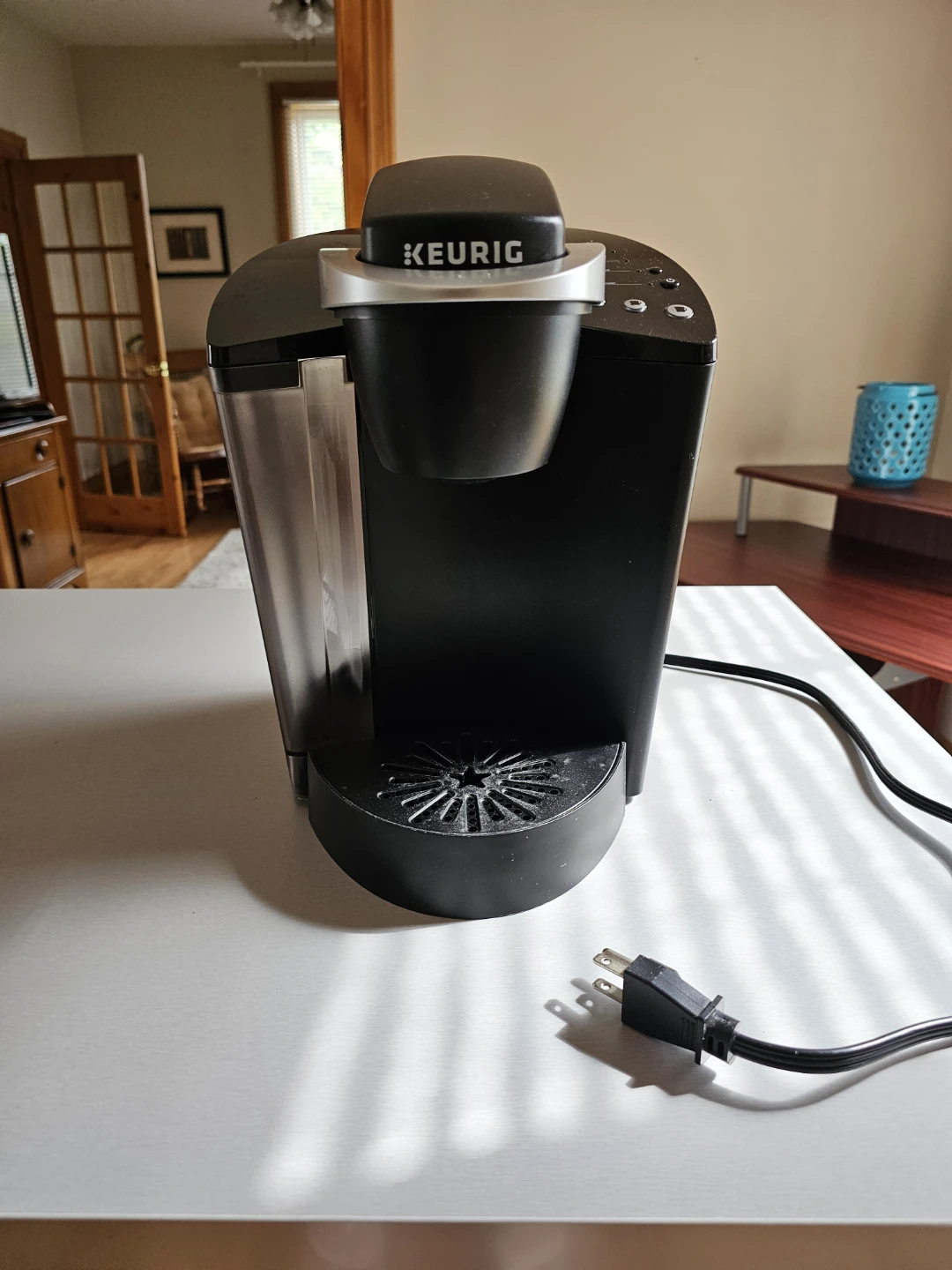 Keurig K-Cup Coffee Maker with K-Cup Holder