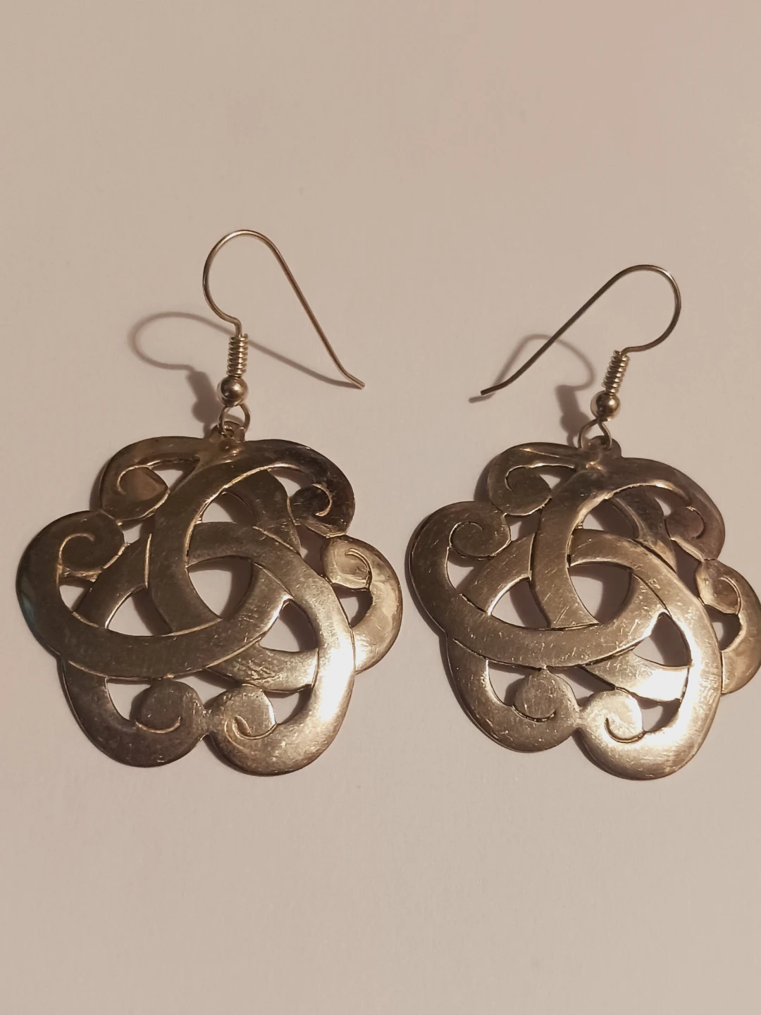 Sterling Silver 925  Endless Shield Celtic Knot Earrings