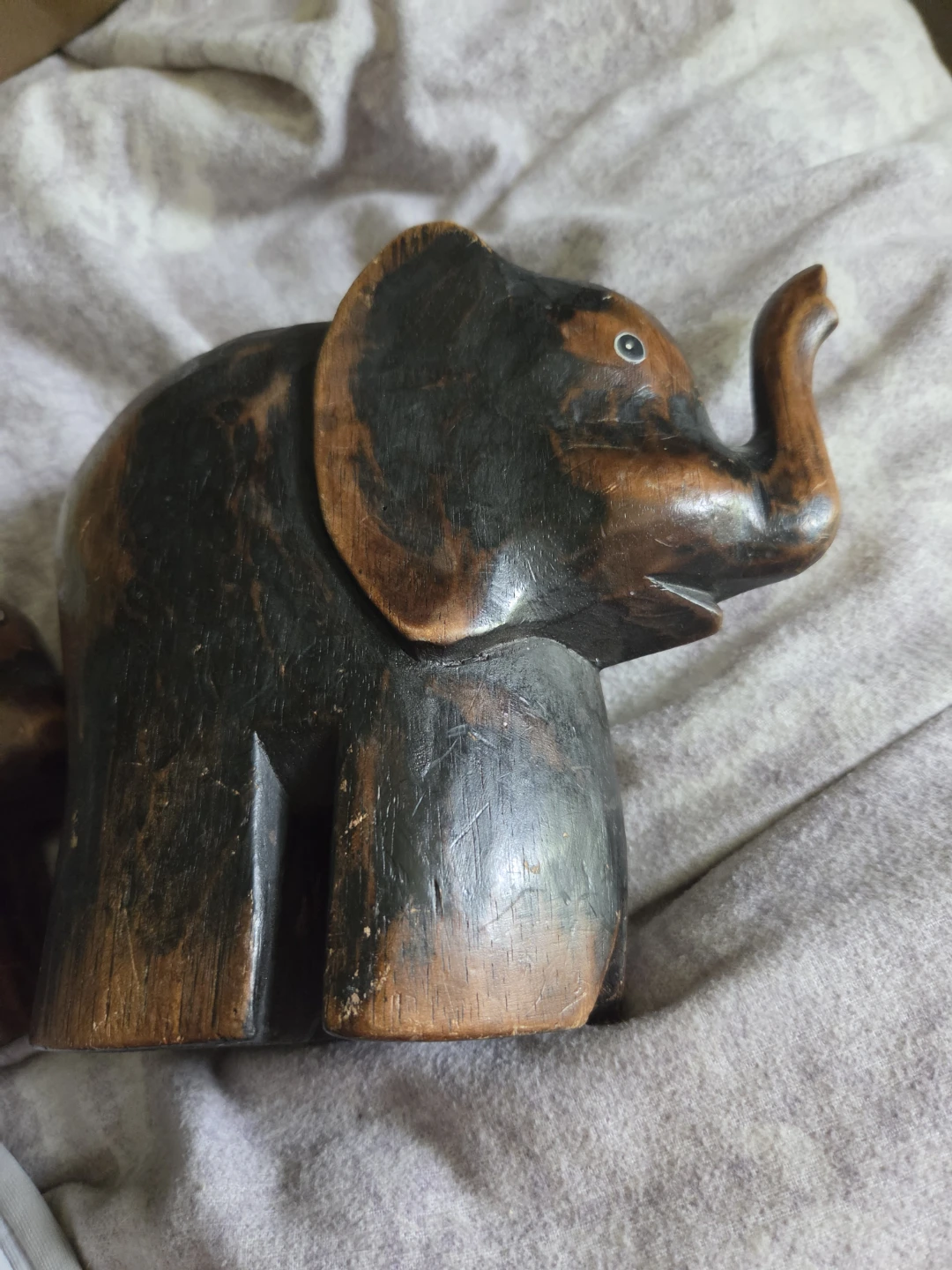 Set of 3 Wooden Elephant Figurines - photo 2