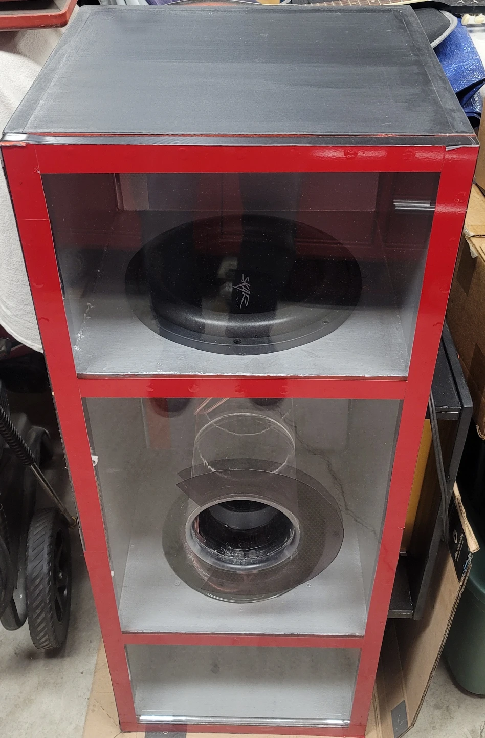 Speakers 2 Skar Subwoofer 12"  box and Diamond Audio Amplifier