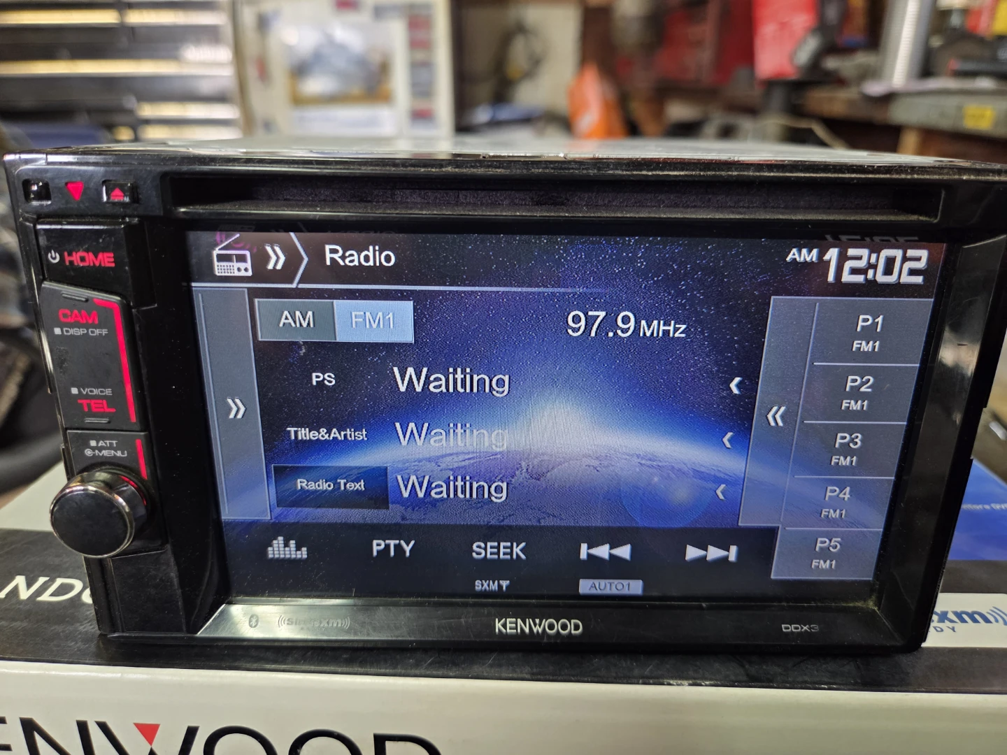 Kenwood DDX Car Stereo - photo 2