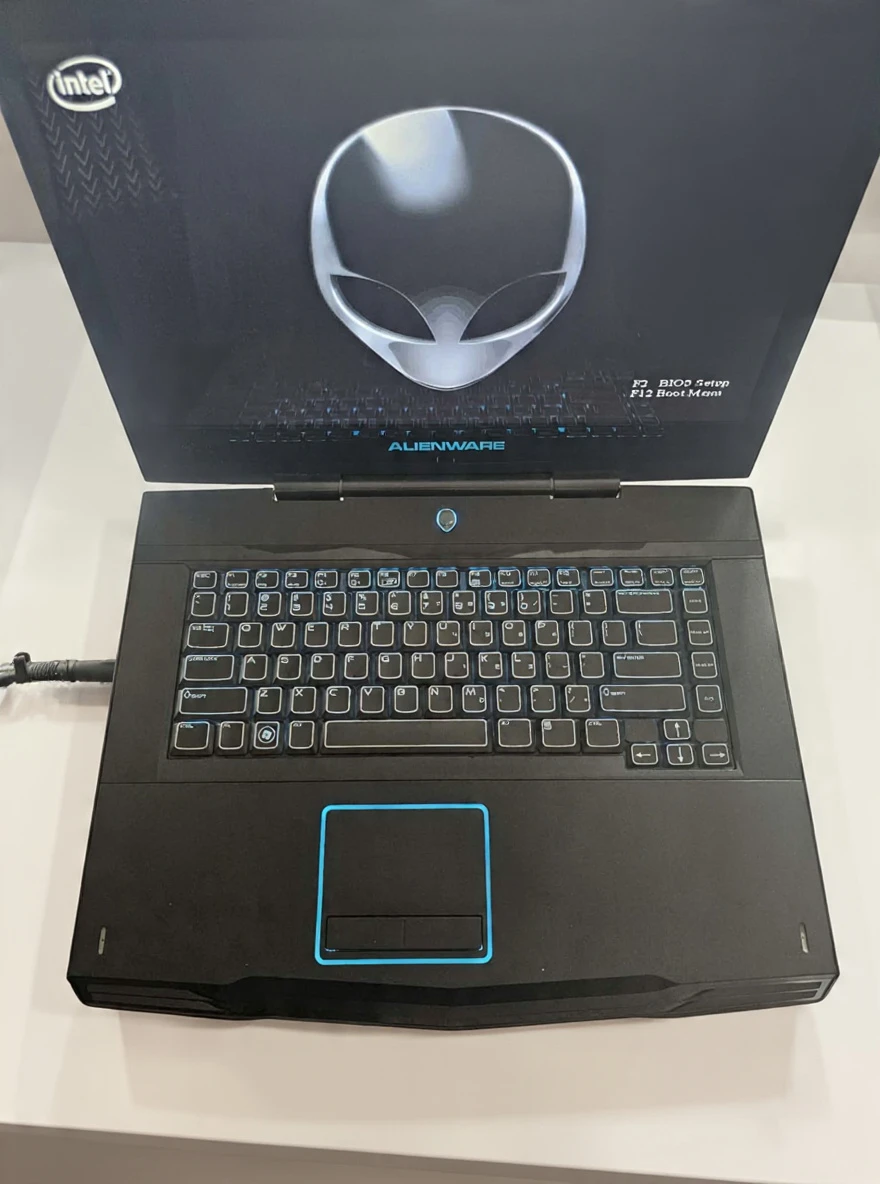 Alienware M15x  Laptop