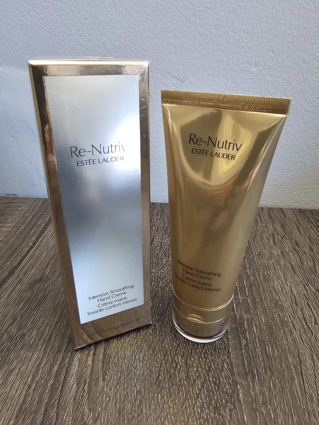 Estée Lauder Re-Nutriv Intensive Smoothing Hand Creme