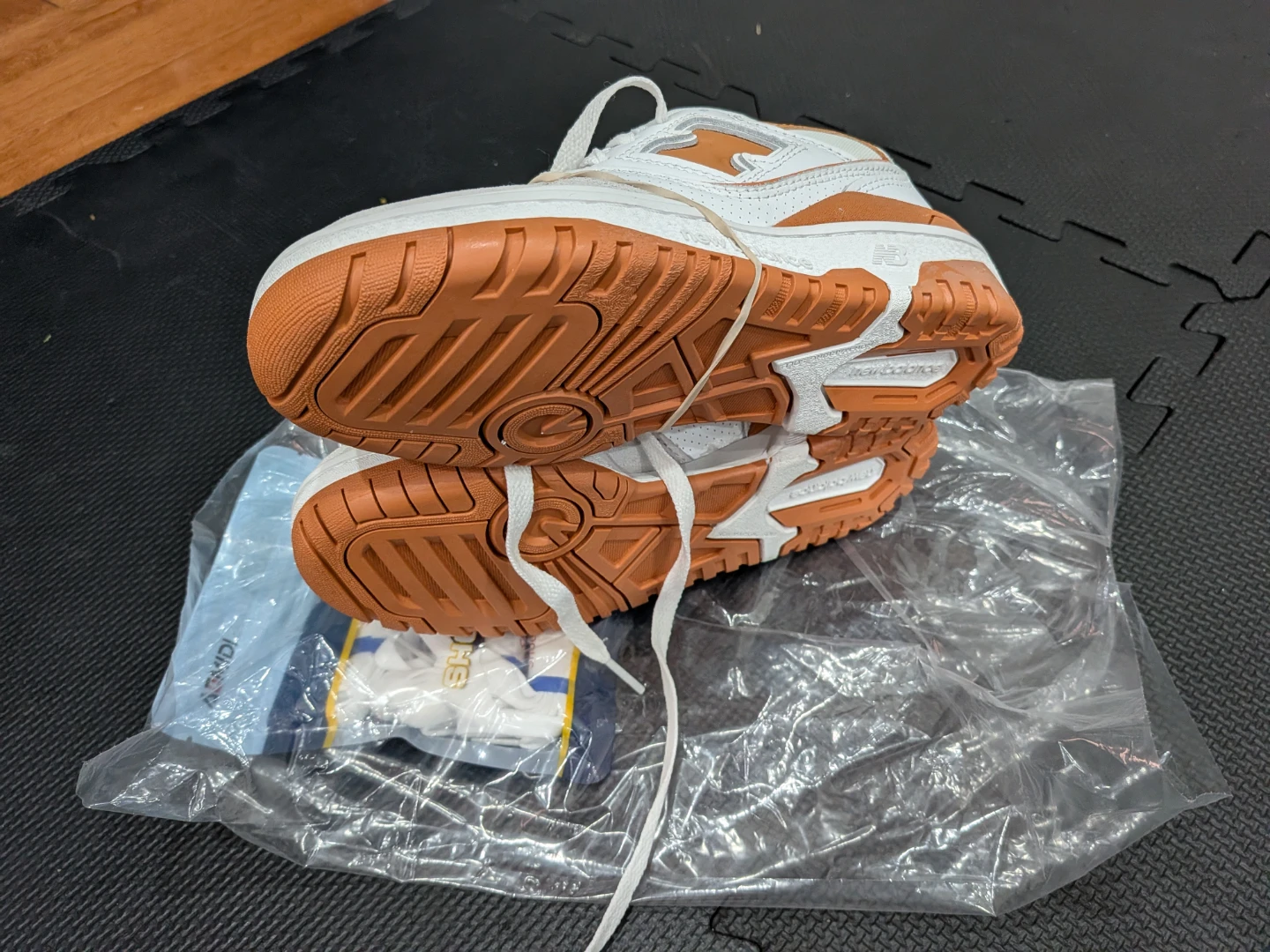 New Balance 550 Casual Sneakers Boys US5 - photo 3