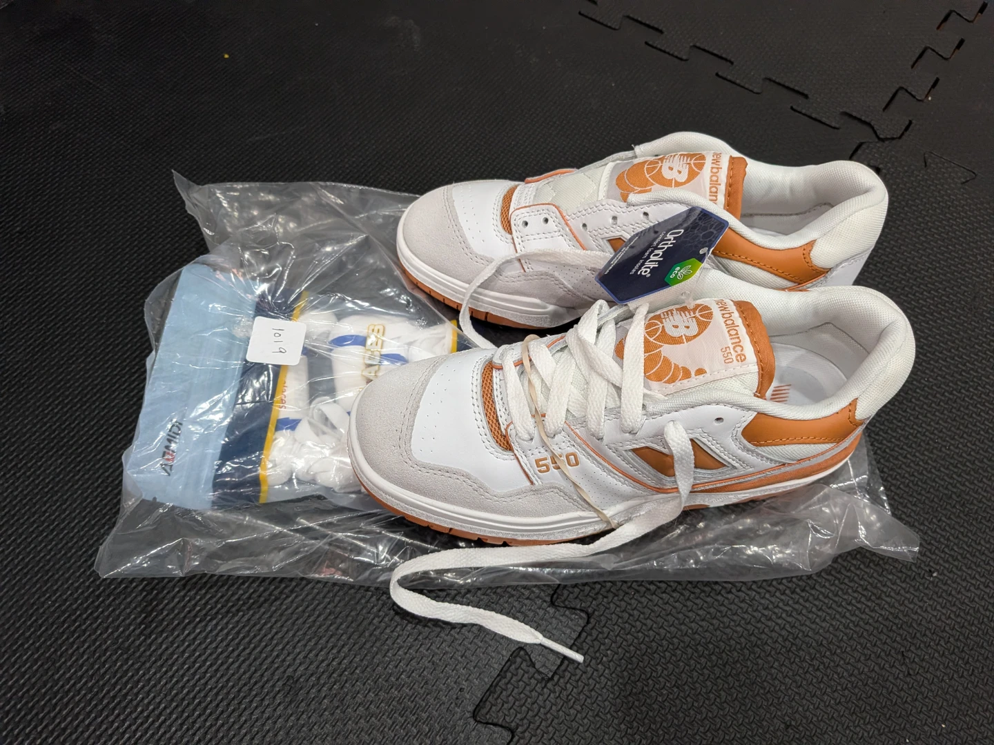 New Balance 550 Casual Sneakers Boys US5 - photo 4