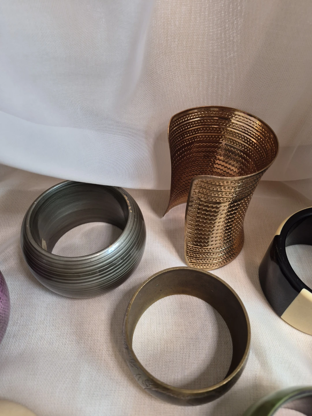 Mix Misc Lot of 9 Vintage Retro Large Bangle Bracelets - photo 3