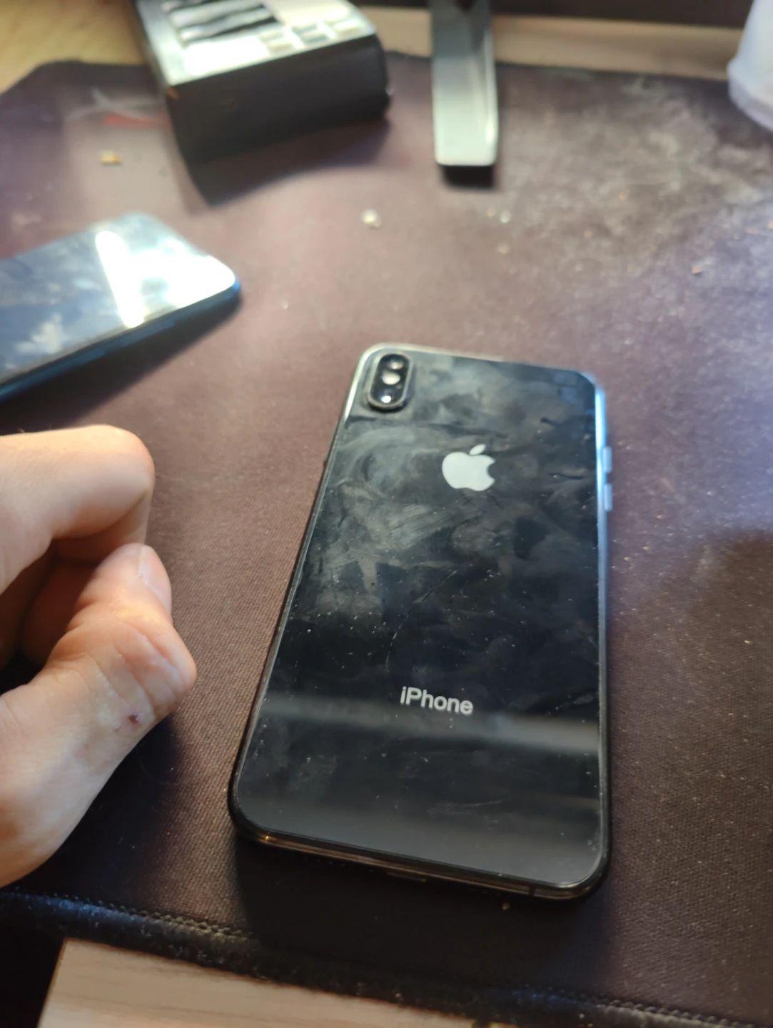 iPhone xs iCloud mint no scratched