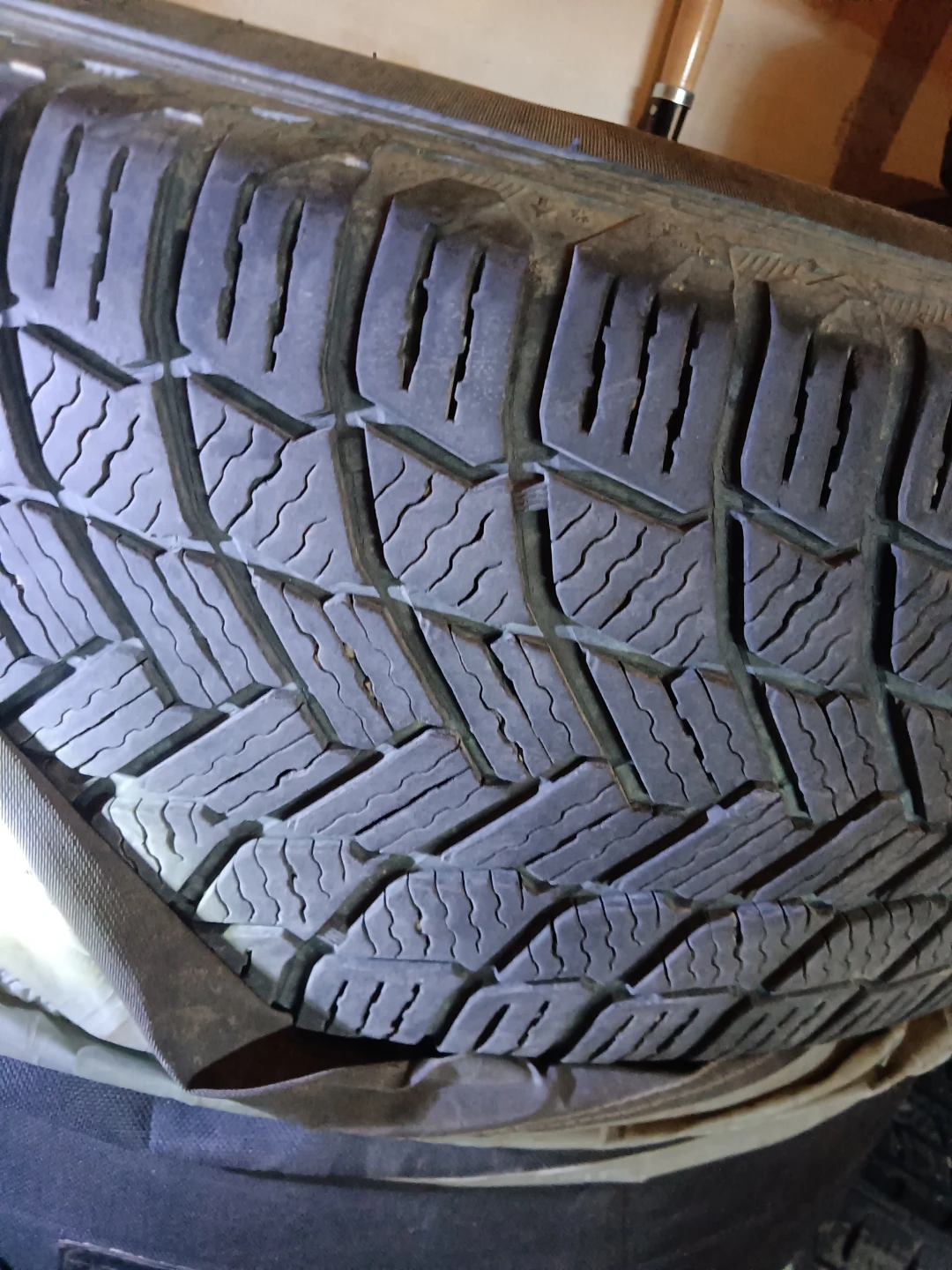 HONDA crv steel rims with Mitchelin winter tires - photo 2