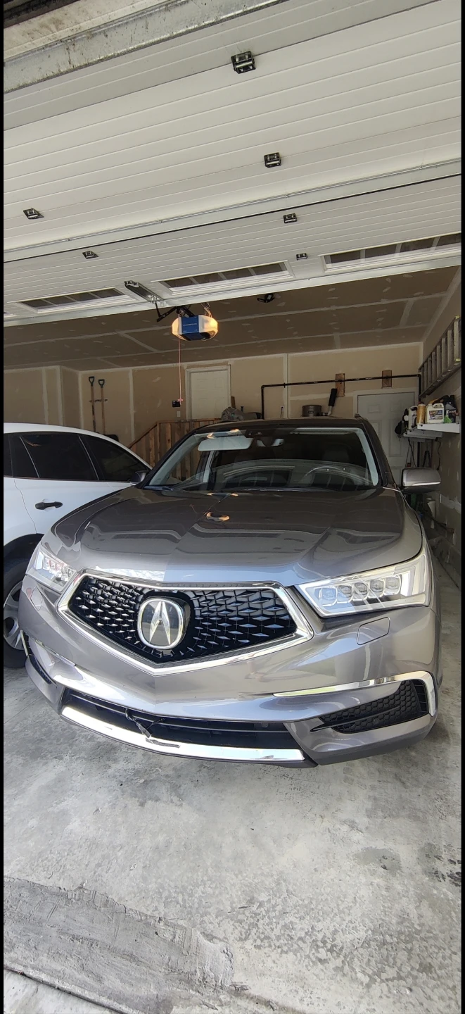 Acura MDX SUV - photo 2