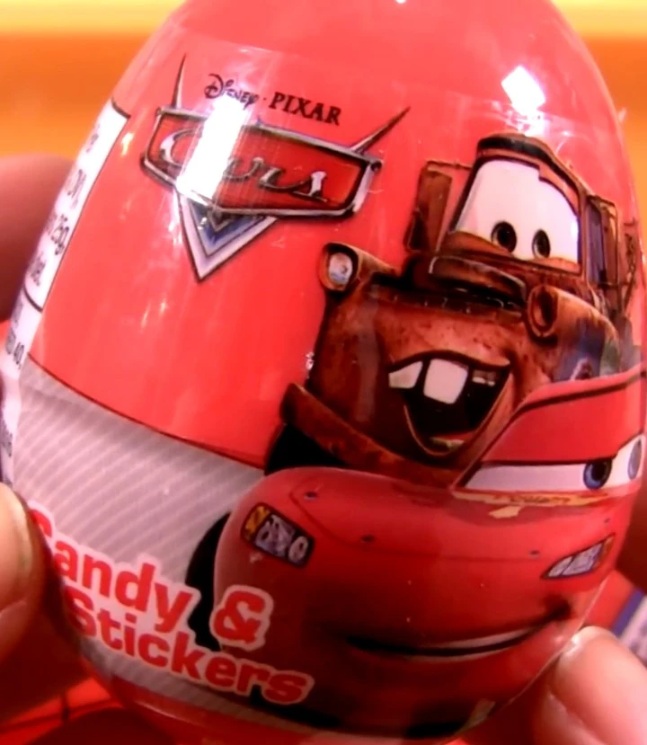 Disney Pixar Cars Candy & Stickers Surprise Egg