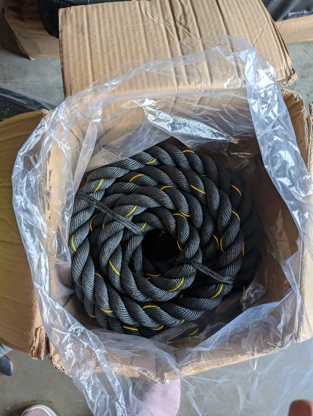 Black Battle Rope with Yellow Accents