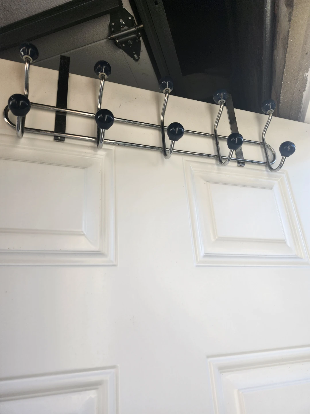 Over-the-Door Hook Rack with 8 Hooks - photo 2