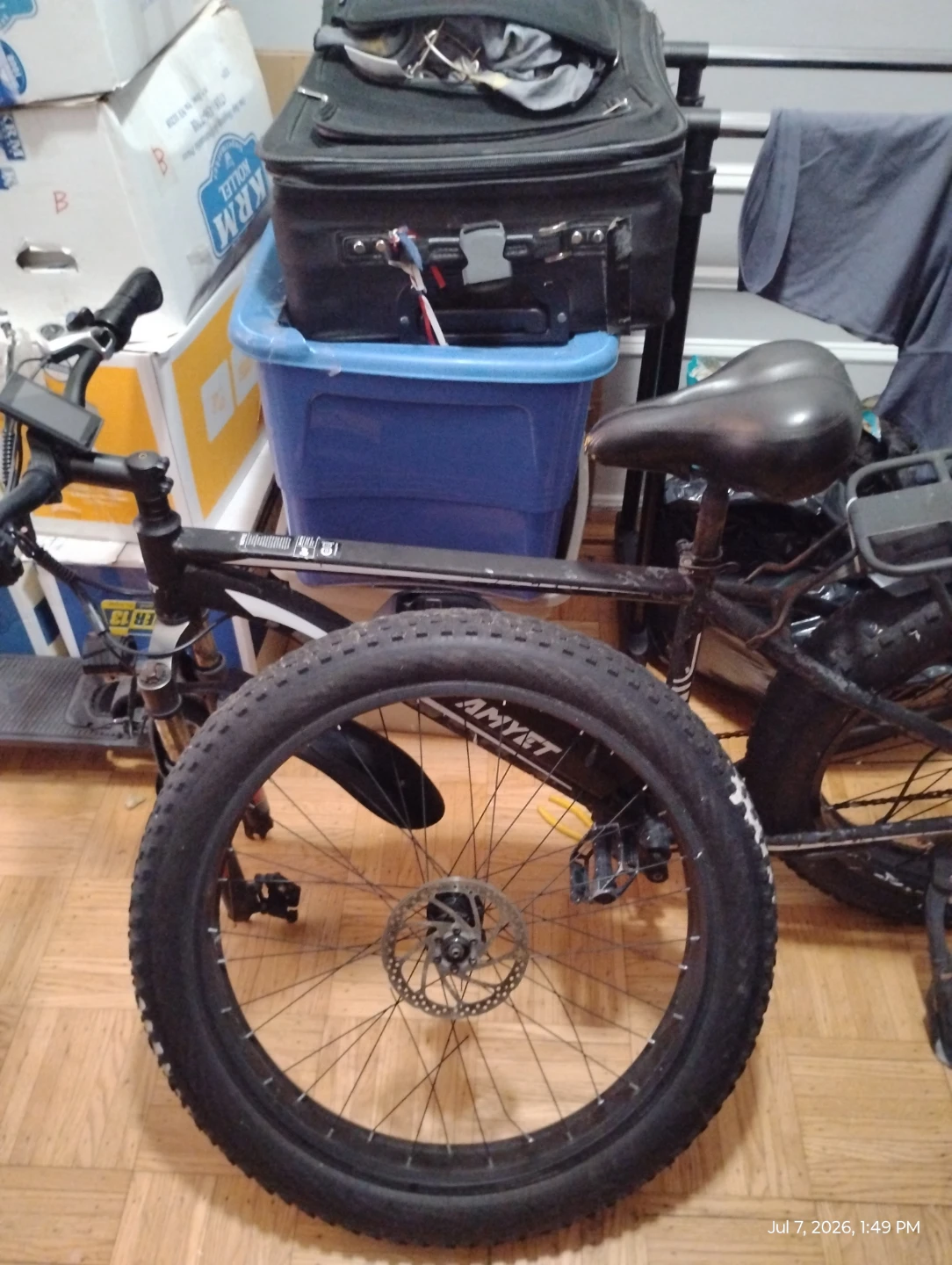 Electric Bike with 7-Speed Shimano Shifter